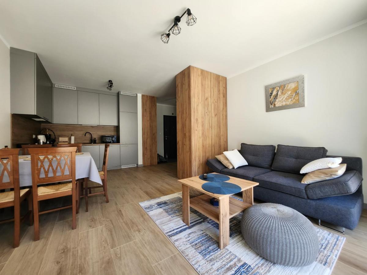 Dwa Jelonki, Ul Sciegiennego, Centrum, Garaz, Ogrodek Kielce Extérieur photo
