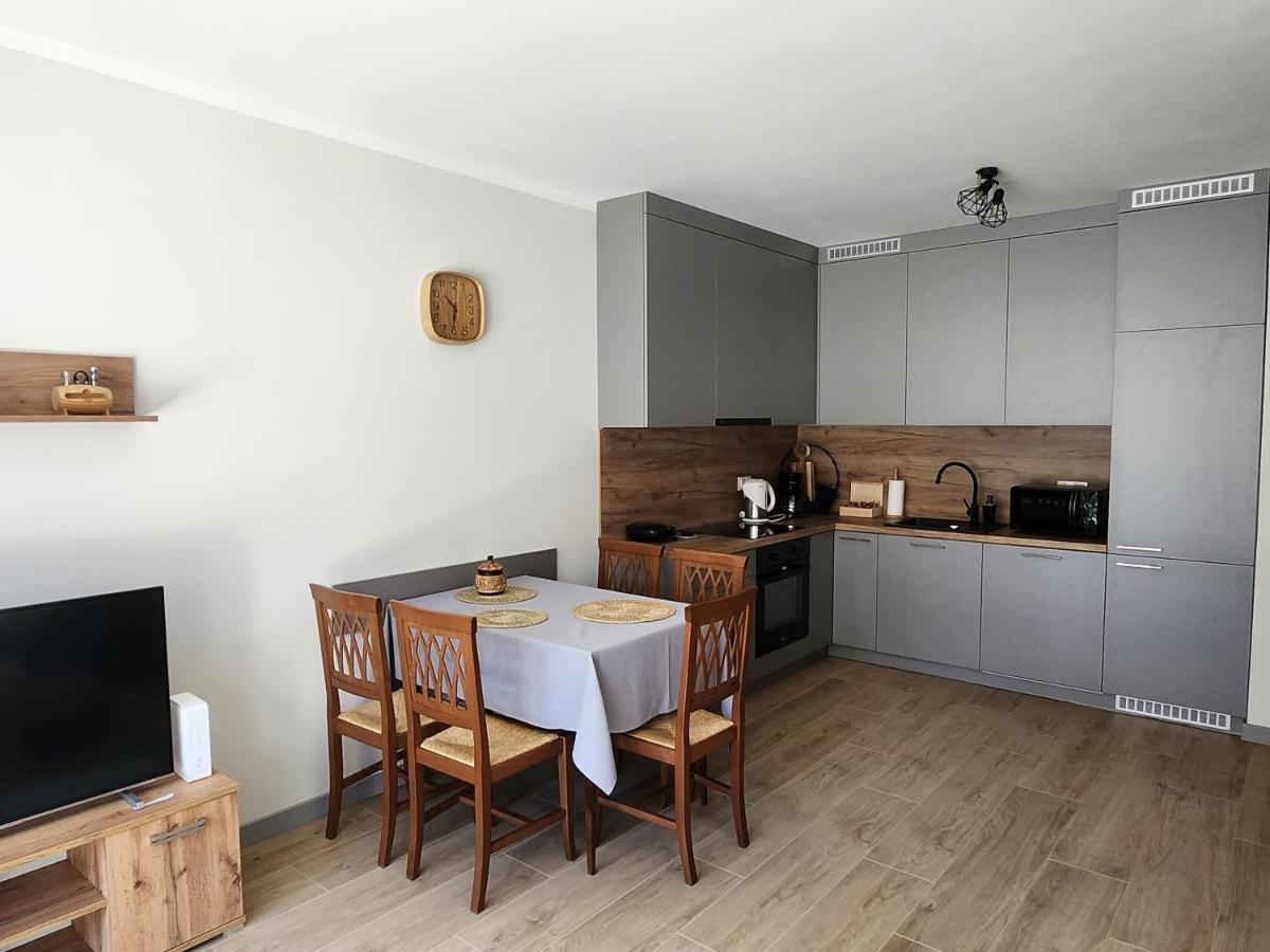 Dwa Jelonki, Ul Sciegiennego, Centrum, Garaz, Ogrodek Kielce Extérieur photo